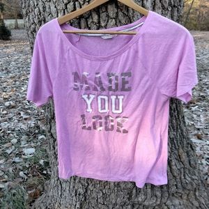 ⬇️Price Drop!⬇️ Victoria's Secret T-shirt in size S